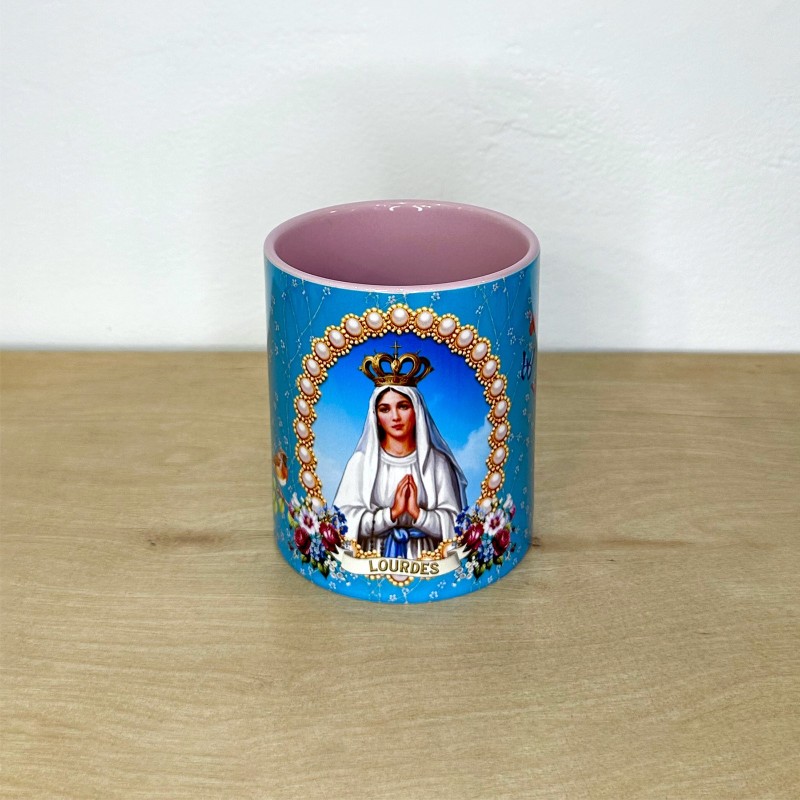 Mug souvenir de Lourdes avec Vierge Marie Mug souvenir de Lourdes avec Vierge Marie