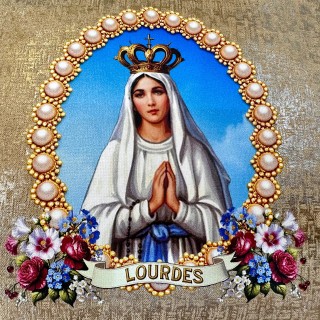 Transfert sur tissus Vierge Marie de Lourdes (résultat)