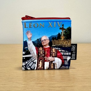 Pochette à chapelet Pape Léon XIV à Lourdes Septembre 2026 (recto)